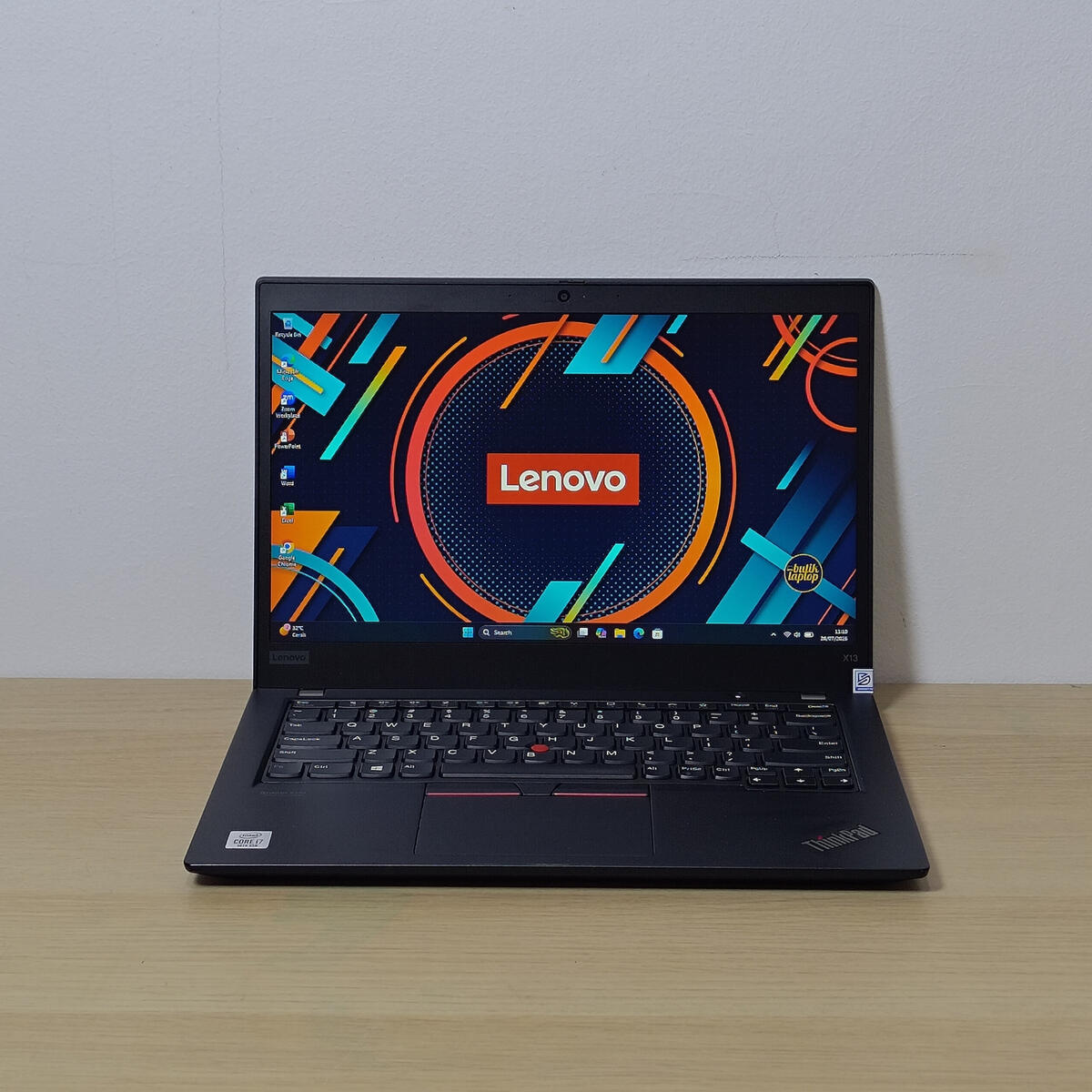 Lenovo Thinkpad X13G1 Depan Tengah Lenovo Thinkpad X13G1 Tengah Butik Laptop
