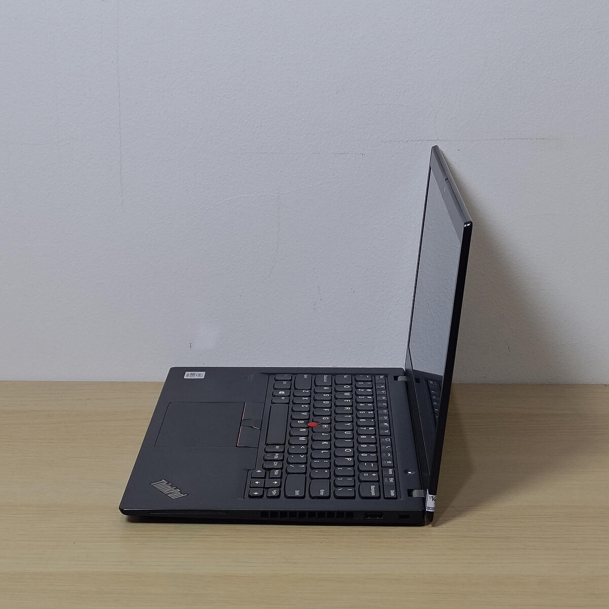 Lenovo Thinkpad X13G1 Samping Kiri Butik Laptop